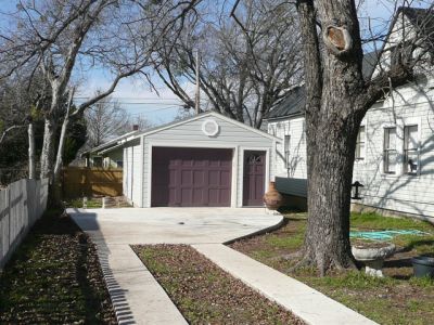 1512 Lipscomb garage 2010
Built by Jerry Hawkins
