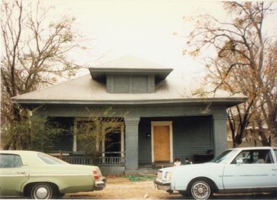 1550 College 1995
