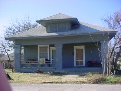 1550 College 2003
