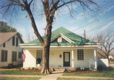 1600 Henderson 1995
