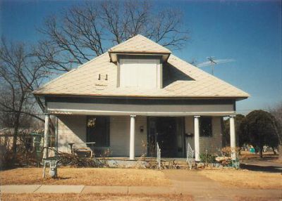 1600 Lipscomb 1995
