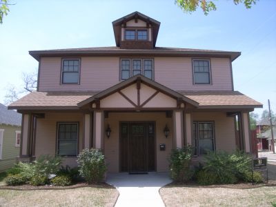 1600 Lipscomb 2010
