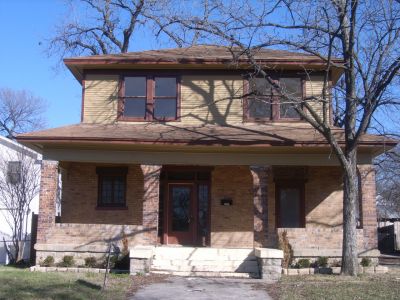 1601 Henderson 2010 February
