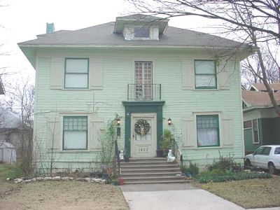 1603 Adams 2002
