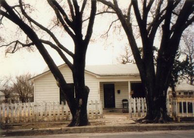 1604 College 1995
