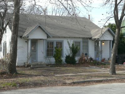 1604 Henderson 2008
