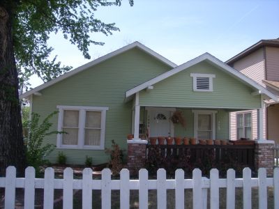 1604 Lipscomb 2010
