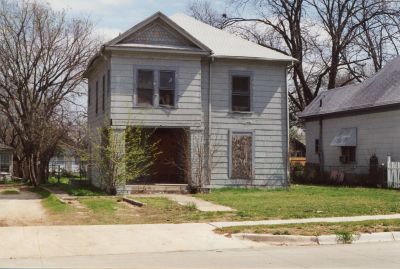 1605 Fairmount 2000

