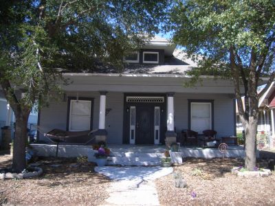 1608 Adams 2010
