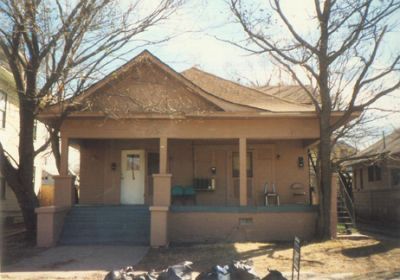 1609 Adams 1995
