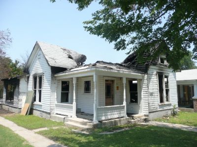 1612 5th 2011 May
Severely damaged by fire
