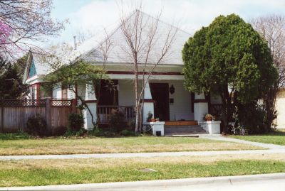 1616 Fairmount 2000

