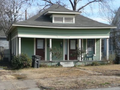 1617 Henderson 2008
Restoration to some extent by AD Sparlin
