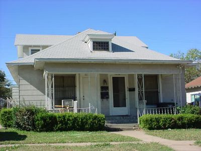 1618 Henderson 2003

