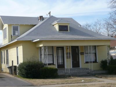 1618 Henderson 2008
Restoration to some extent by AD Sparlin
