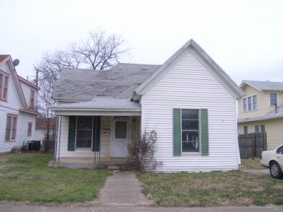 1620 Henderson 2010
