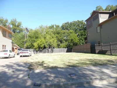 1621 Adams 2011
