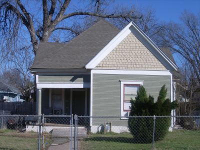 1625 Henderson 2010
