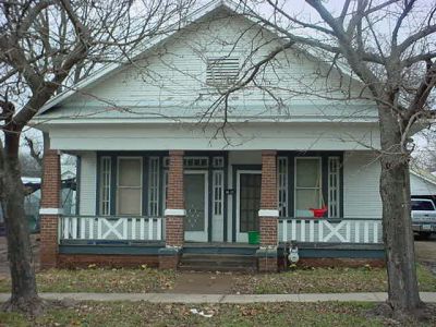 1627 5th 2002
