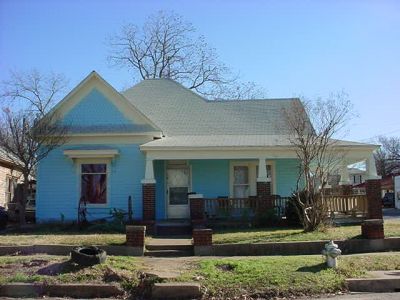 1627 College 2003
