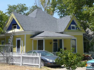 1632 Henderson 2011
