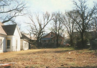1637 Henderson 1995
