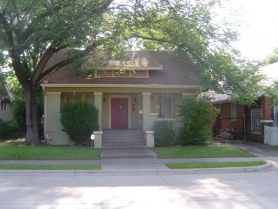 1641 Adams 2007
