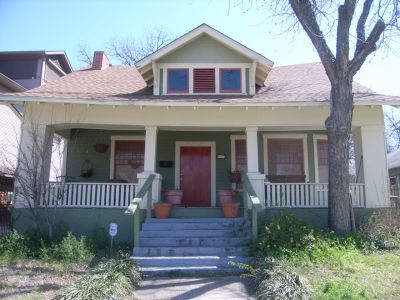 1641 Adams 2010
