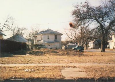 1700 Lipscomb 1995
