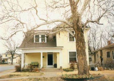 1701 College 1995
