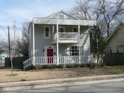 1701 Henderson 2008
