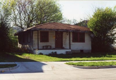 1704 Adams 2000
