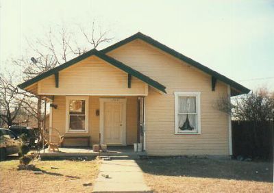 1704 Lipscomb 1995
