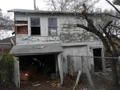 1704 Washington garage 2011
Was demolished
