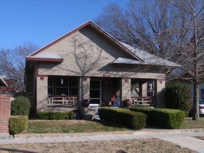 1705 Hurley 2010
