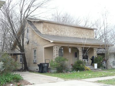 1708 Adams 2012
