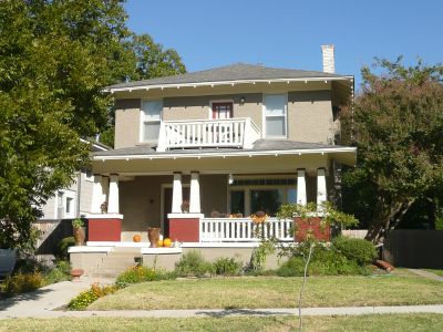 1711 6th 2010 October
