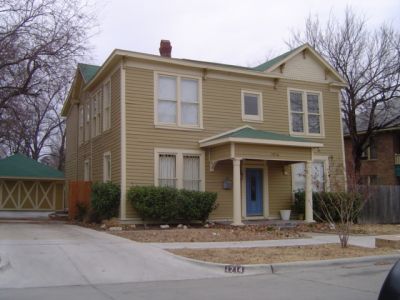 1714 College 2006
