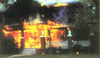 1714 Henderson pre 1988
This house has a history of being an early brothel, and was a 4-plex when a devastating fire nearly destroyed it.

