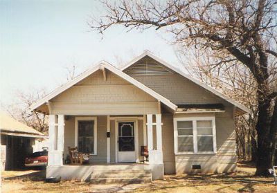 1715 Washington 1995
