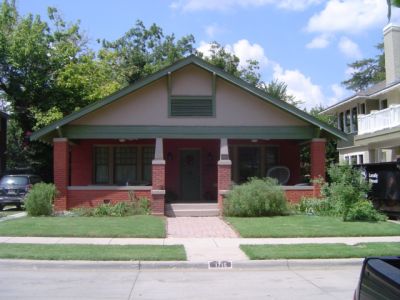 1716 Adams 2007
