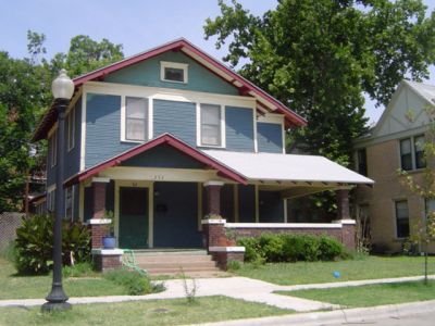 1717 College 2005 July
