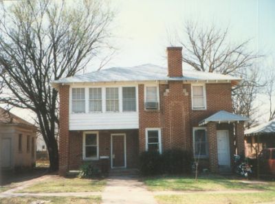 1718 Adams 1995
