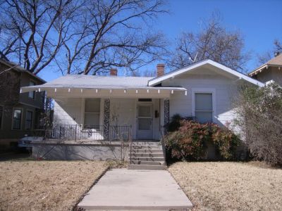1718 Fairmount 2010
