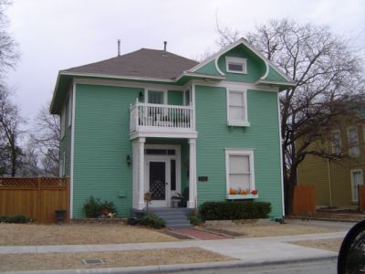 1720 College 2006

