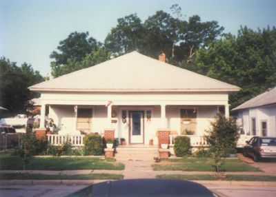 1721 Henderson 1995
