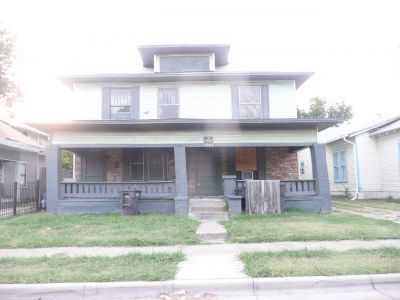 1725 Alston 2012
