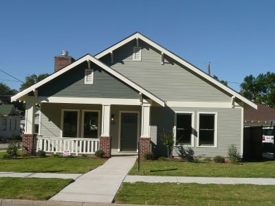 1728 Lipscomb 2010 November
Built by Casement Homes
