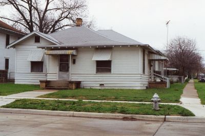 1729 Fairmount 2000
