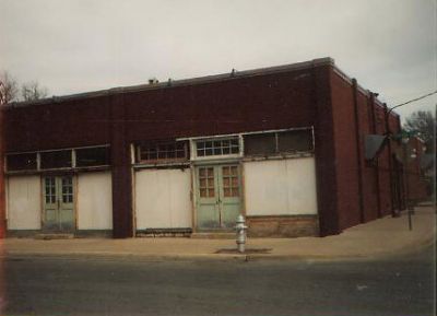 1735 College 1995

